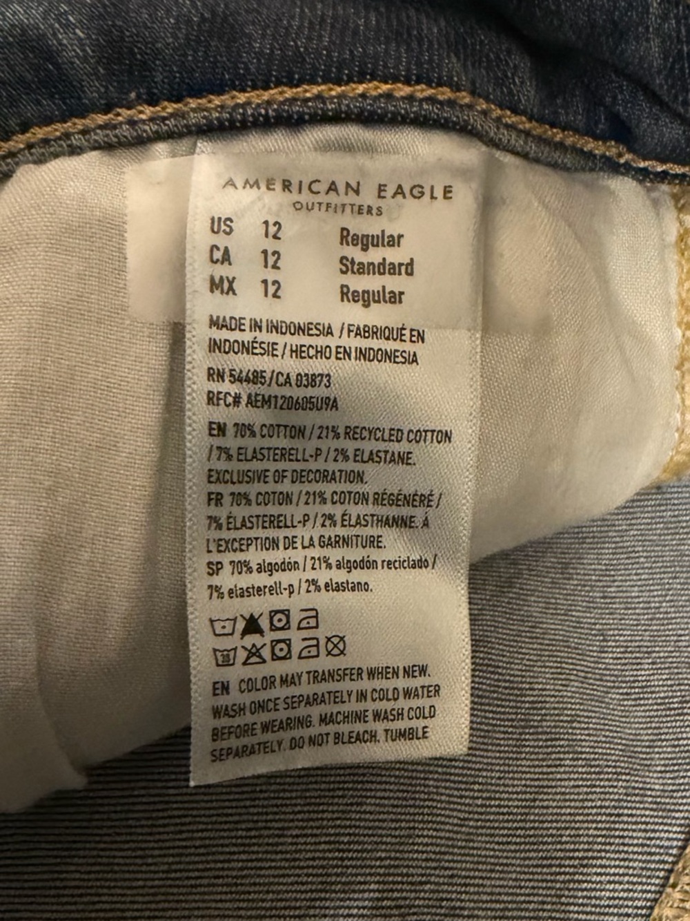 American Eagle Outfitters Light Blue Distressed Skinny Jeggings - Picture 3 of 9